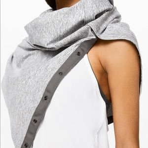 Lululemon scarf